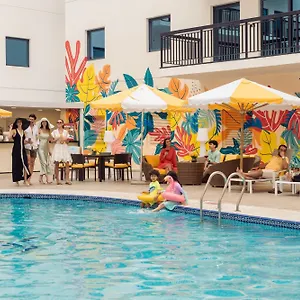 מלון דירות Golden Sands
